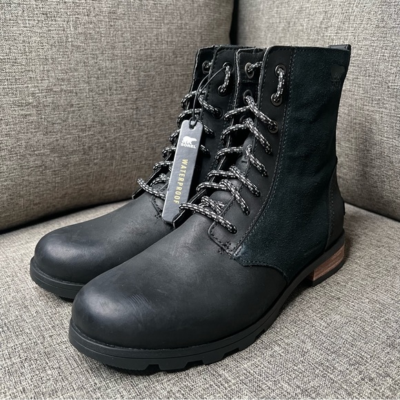 SOREL Emelie Short Lace Ankle Boots Waterproof Black Size 7 US - Picture 7 of 15